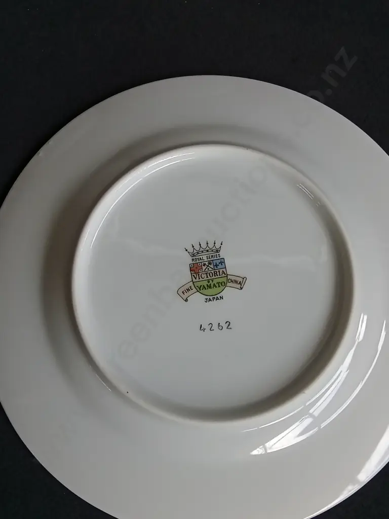 53 PIECES VICTORIA BY YAMATO FINE CHINA PLATES AND BOWLS SET Image 1++