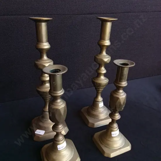 SET OF 4 VINTAGE BRASS CANDLESTICKS