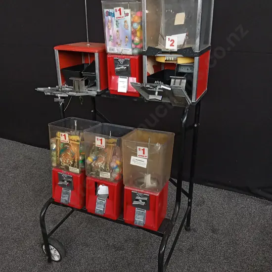 VENDING MACHINES ON STAND