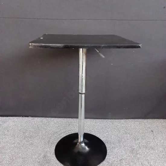 ADJUSTABLE HEIGHT BAR TABLE