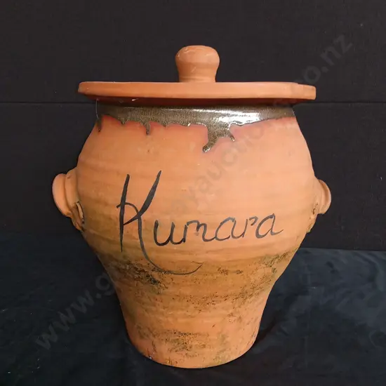 TERRACOTTA VESSEL WITH LID