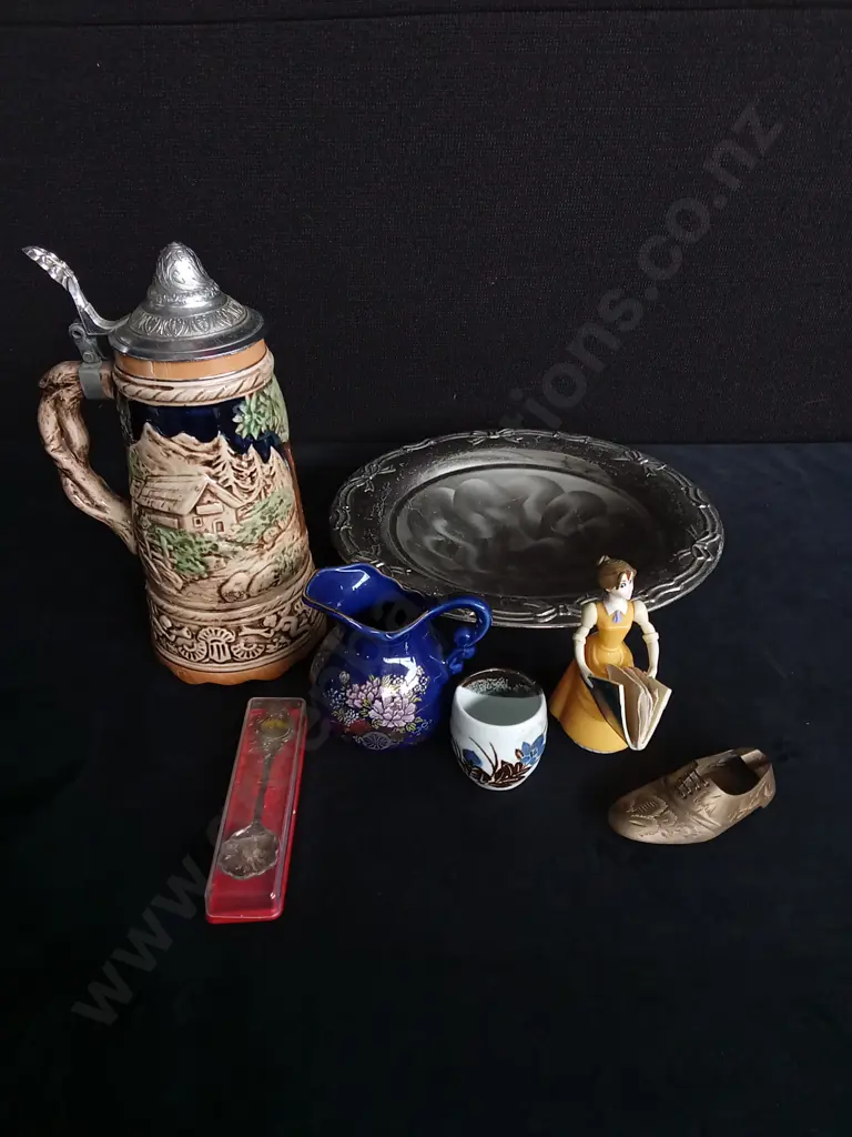 7 ASSORTED ITEMS Image 1++