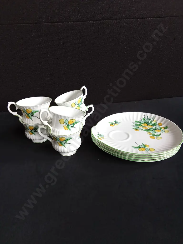 10 PIECES CROWN STAFFORDSHIRE FINE BONE CHINA, INCLUDES 4 TEA CUP AND PLATE SETS AND 2 SPARE TEA CUPS Image 1++
