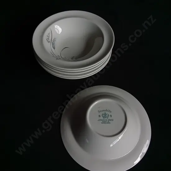 6 PIECES SNOWHITE JOHNSON BROS BOWLS