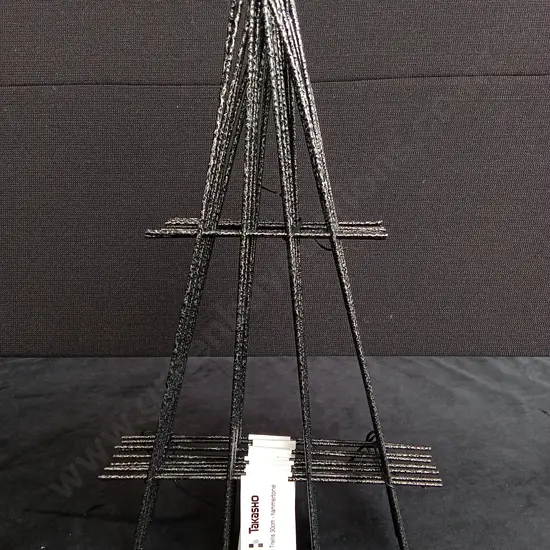 10 PIECES TAKASHO 30CM PLANT TRELLIS BRAND NEW