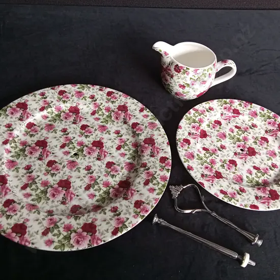 STEVENS ROSE BUD CAKE STANDS AND JUG