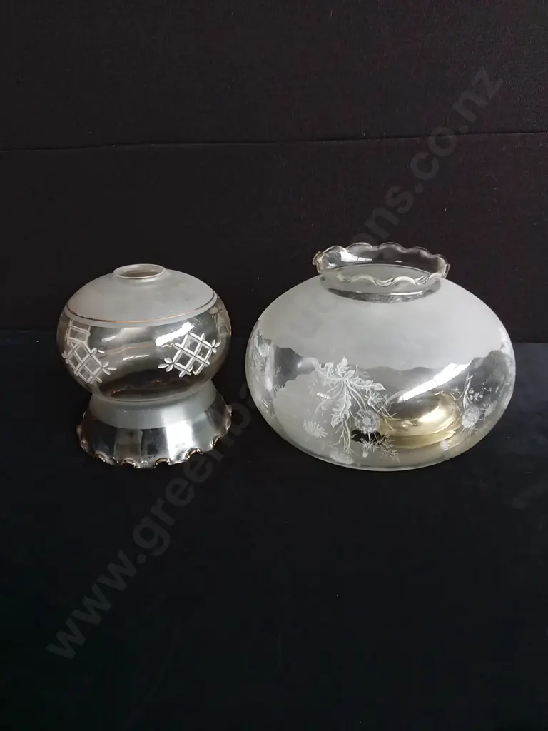 VINTAGE GLASS LAMP SHADES Image 1++