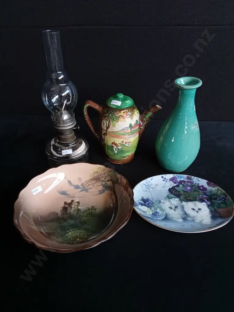 6 PIECES VINTAGE DECORATIVE ITEMS Image 1++