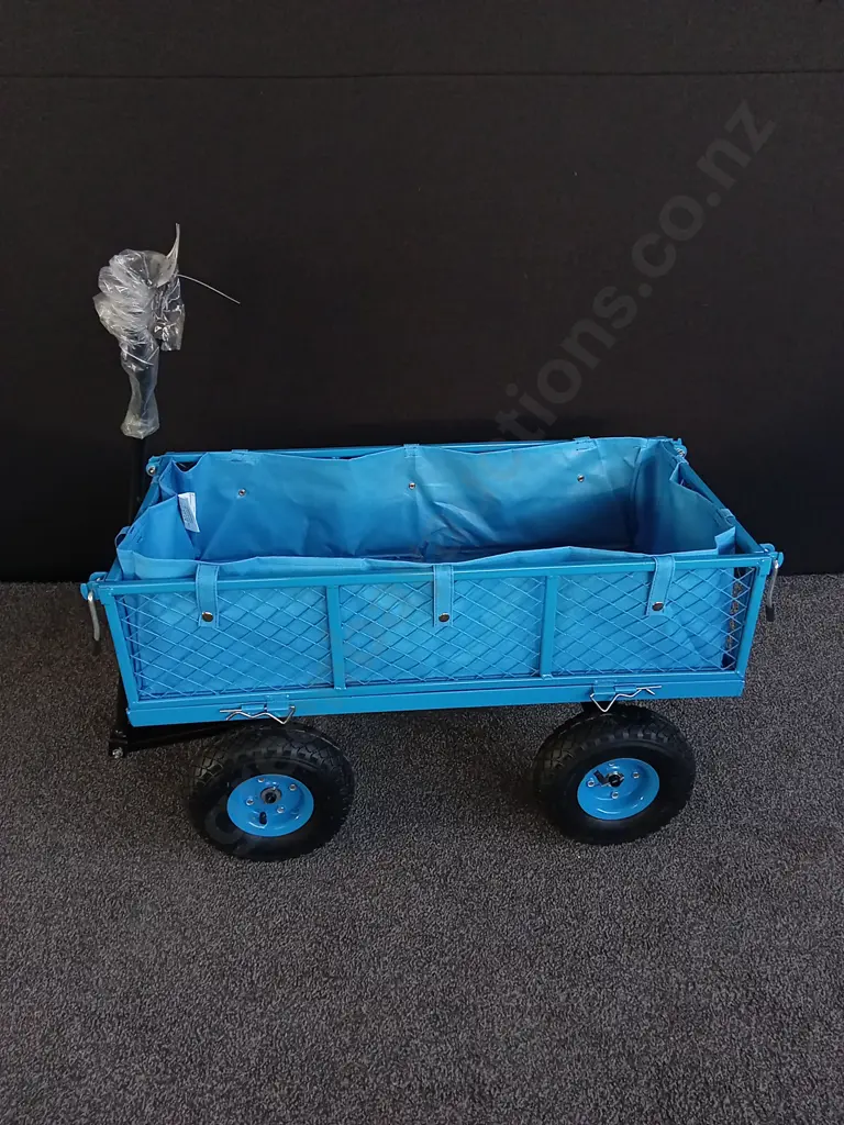 BRAND NEW GARDEN CART Image 1++