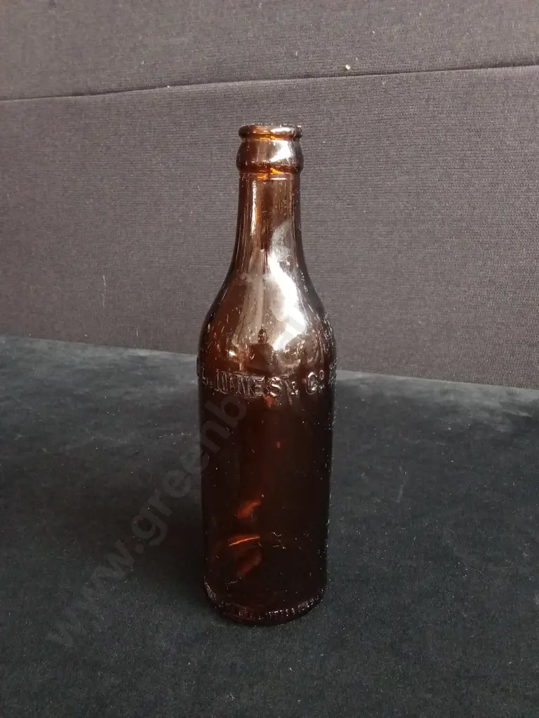 7 PIECES AMBER GLASS BOTTLES AND JUG Image 1++