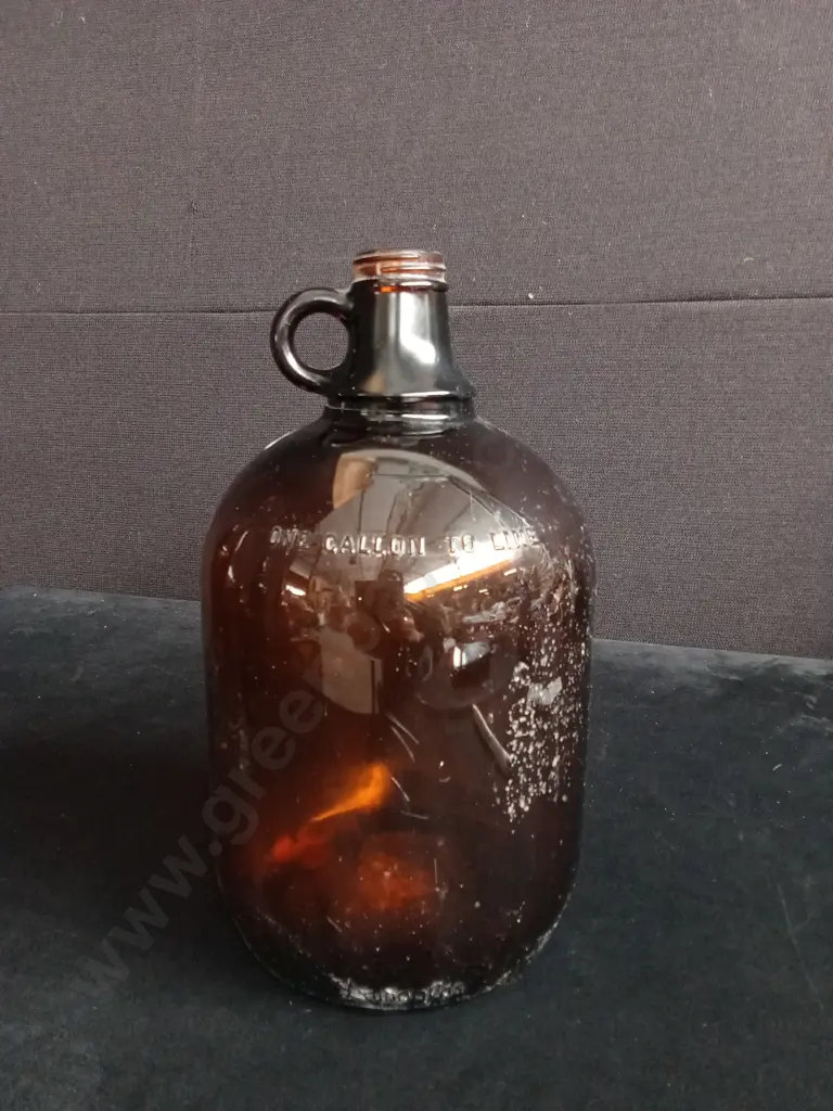 7 PIECES AMBER GLASS BOTTLES AND JUG Image 1++