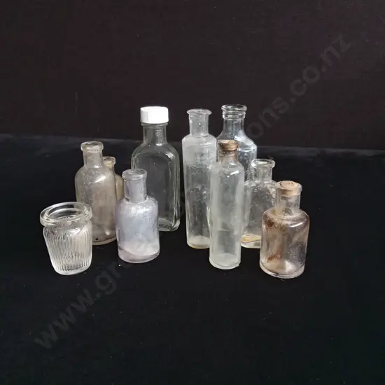 10 PIECES CLEAR GLASS BOTTLES