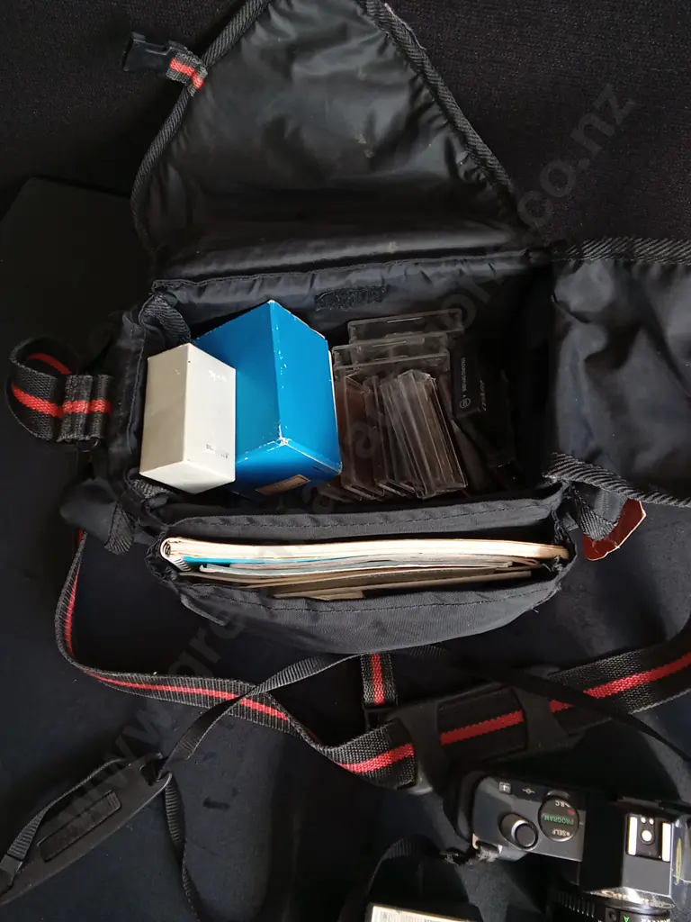 CANON T59 35MM FILM CAMERA AND ACCESSORIES, INCLUDING TRIPOD WITH CASE, CAMERA BAG FULL OF EQUIPMENT Image 1++