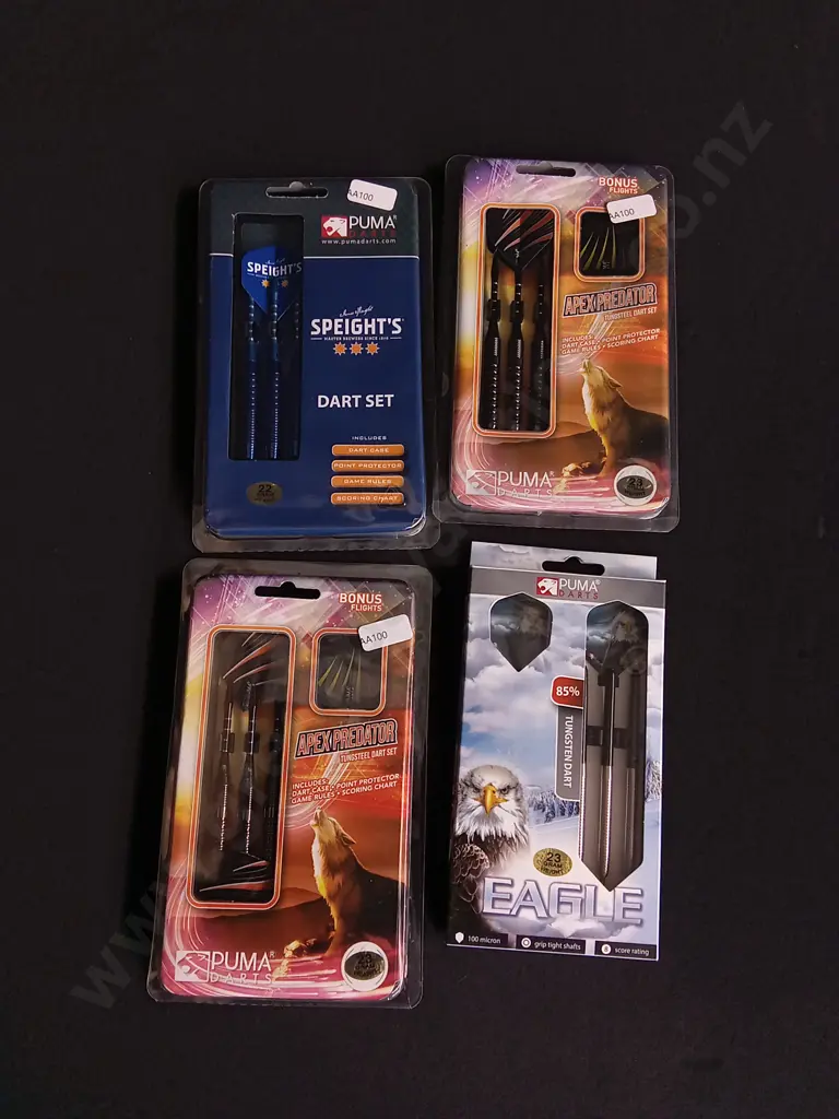 4 BRAND NEW PACKS OF DARTS Image 1++