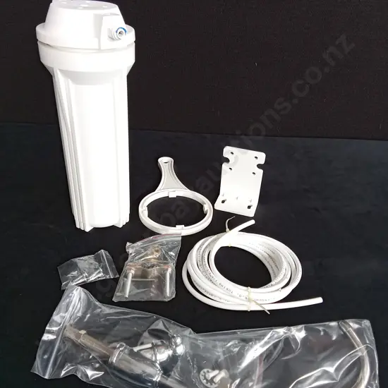 SINGLE STAGE CARBON UNDER BENCH DRINKING WATER FILTER