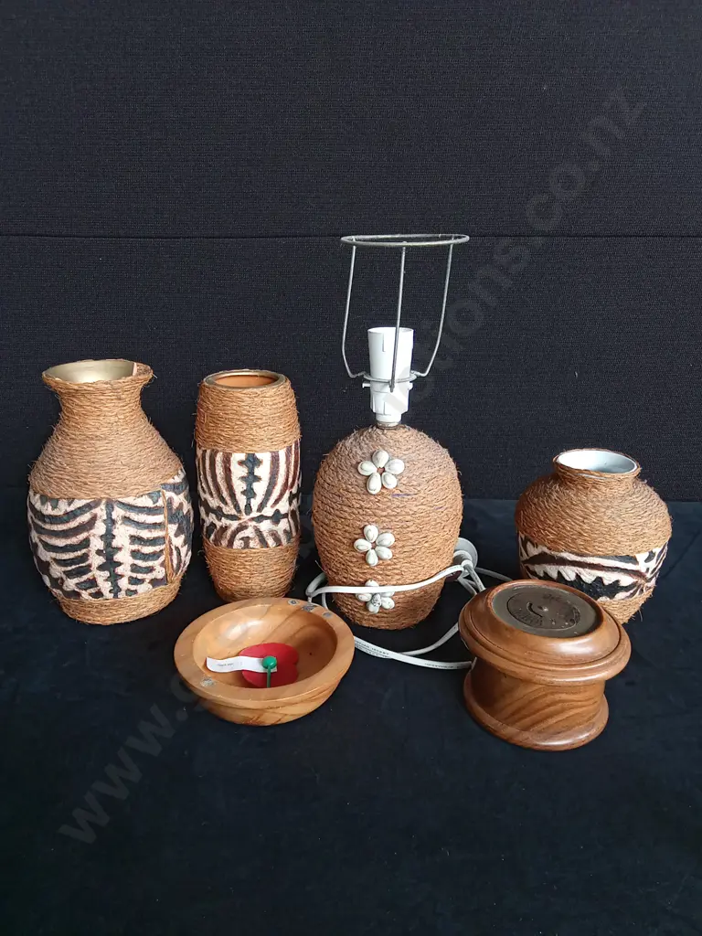 6 PIECES DECORATIVE SET Image 1++