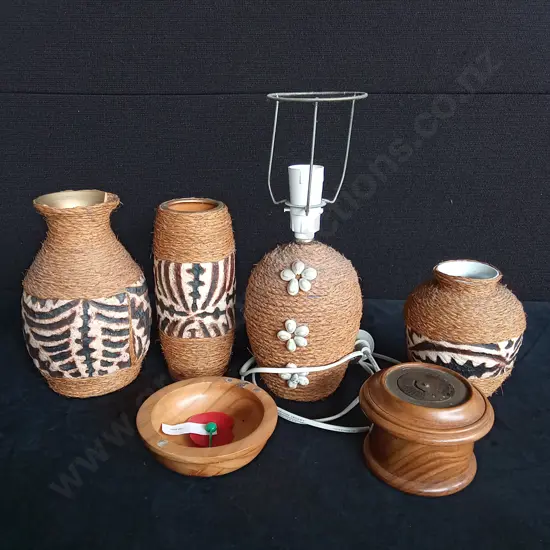 6 PIECES DECORATIVE SET