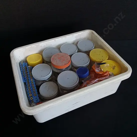 BOX OF HARDWARE