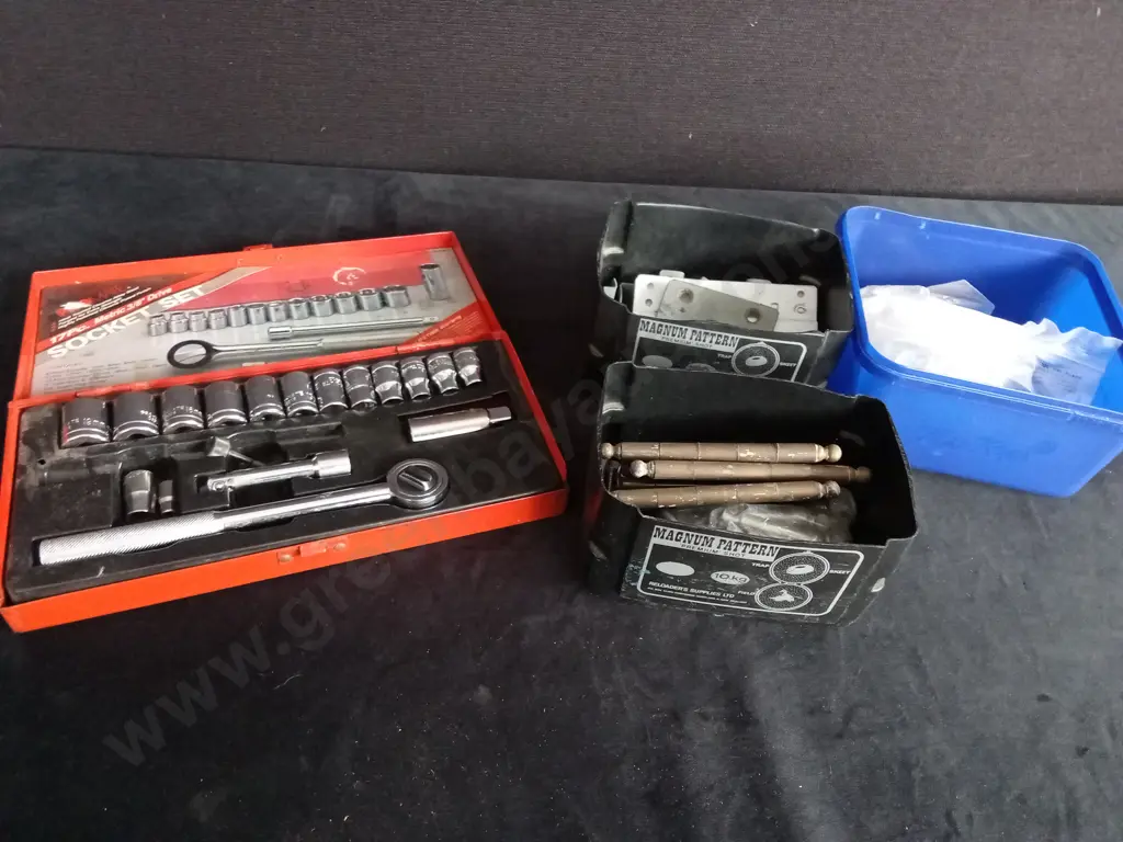 SOCKET SET AND HARDWARE Image 1++