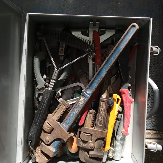 ASSORTED HAND TOOLS