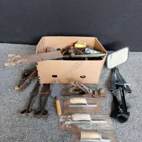 BOX OF TOOLS AND OTHER ITEMS