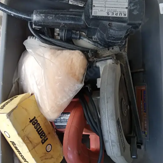 MIX OF POWER TOOLS UNTESTED