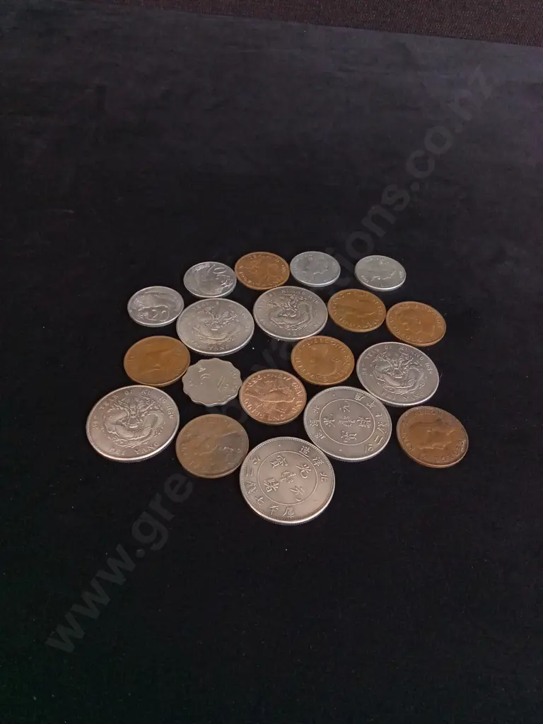 COLLECTION OF COINS Image 1++
