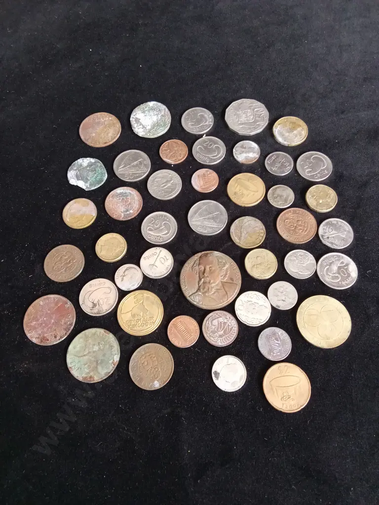 ASSORTED COINS Image 1++