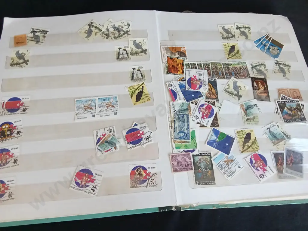 VINTAGE STAMP ALBUM WITH STAMPS Image 1++