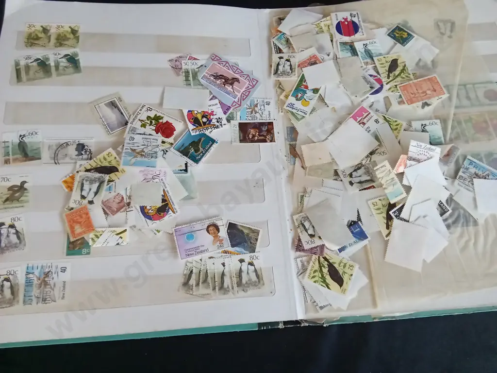 VINTAGE STAMP ALBUM WITH STAMPS Image 1++