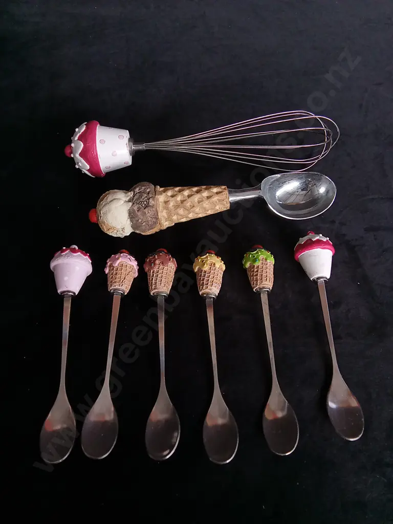 ICE CREAM AND CUPCAKE SPOON AND WISH SET Image 1++