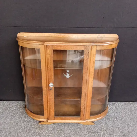 WOODEN DISPLAY CABINET WITH LOCK AND KEY H 1.2M L 1.1M D 33CM