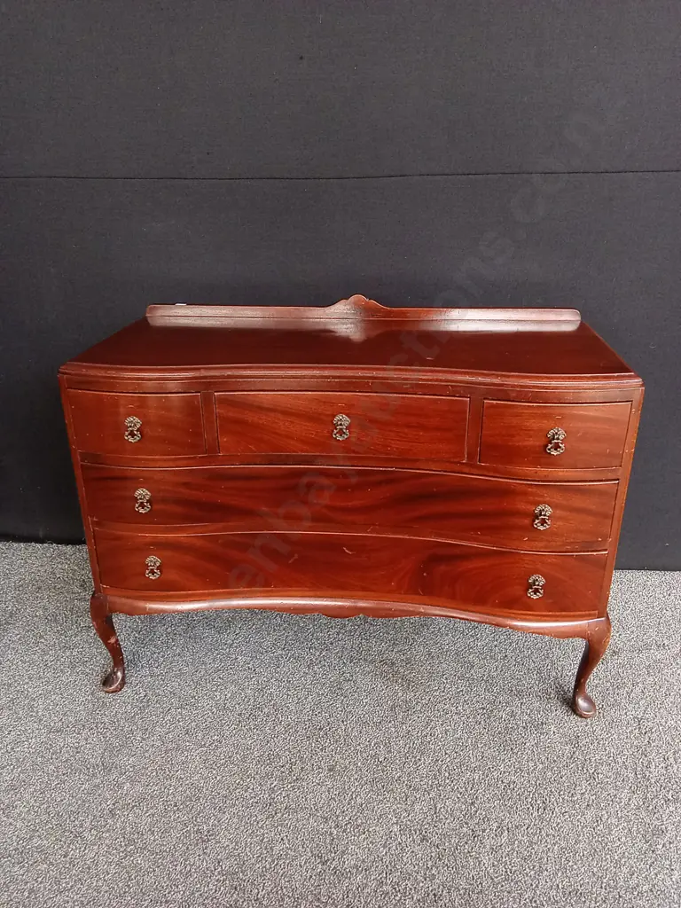 GEORGIAN STYLE MAHOGANY CHEST OF DRAWERS H 76CM X W 1.05 M X D 45CM Image 1++