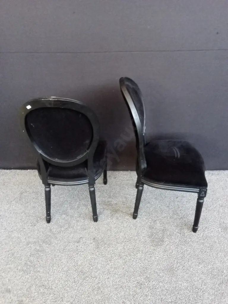 7 BLACK VELVET DINING CHAIRS Image 1++