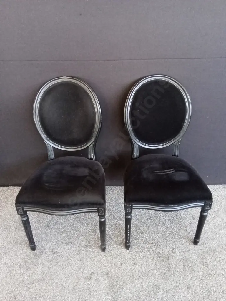 7 BLACK VELVET DINING CHAIRS Image 1++