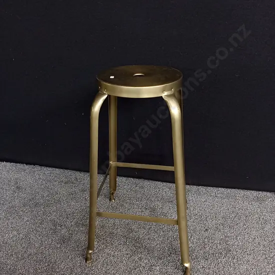 GOLD METAL STOOL