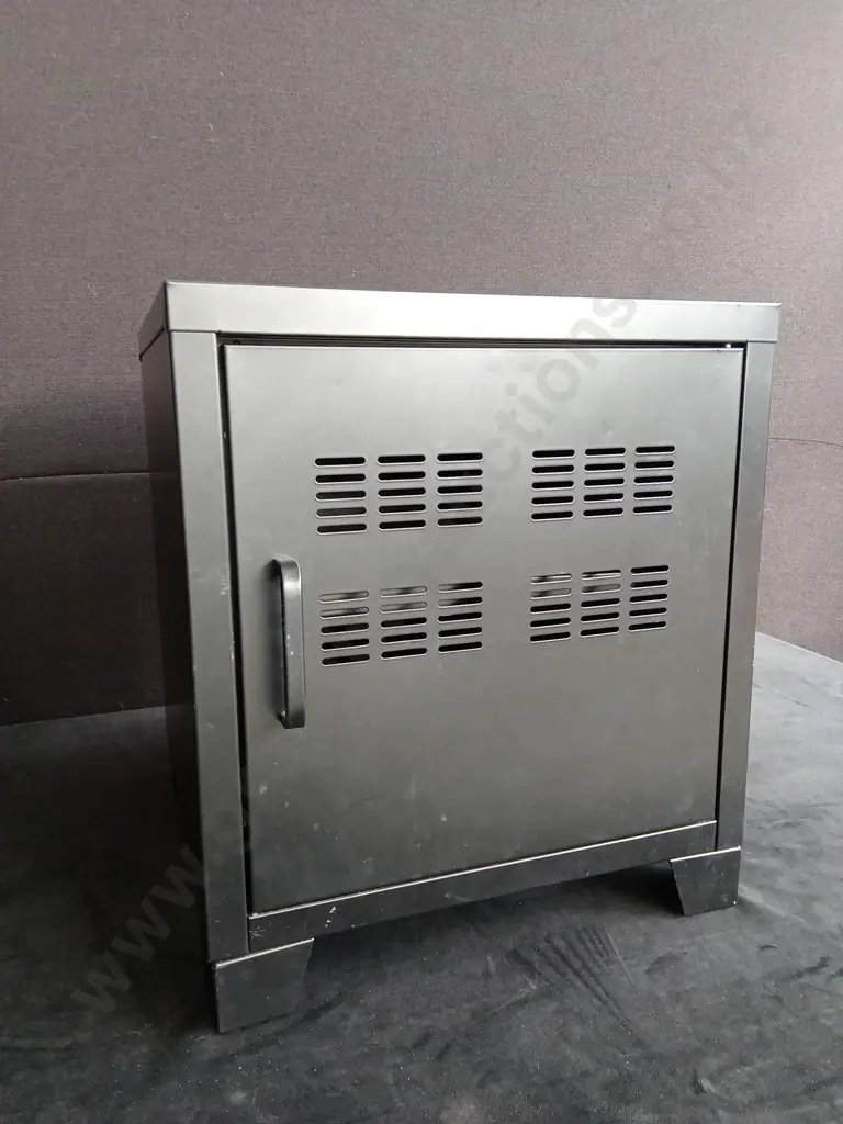BLACK STORAGE LOCKER Image 1++
