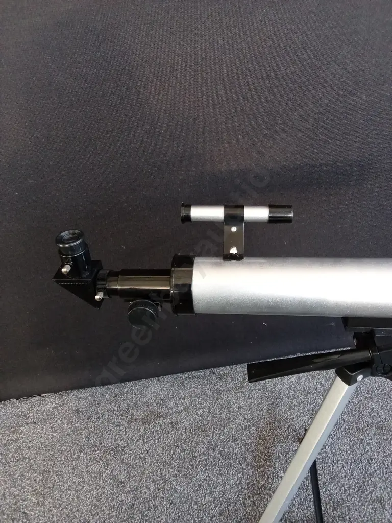 REFRACTOR TELESCOPE Image 1++