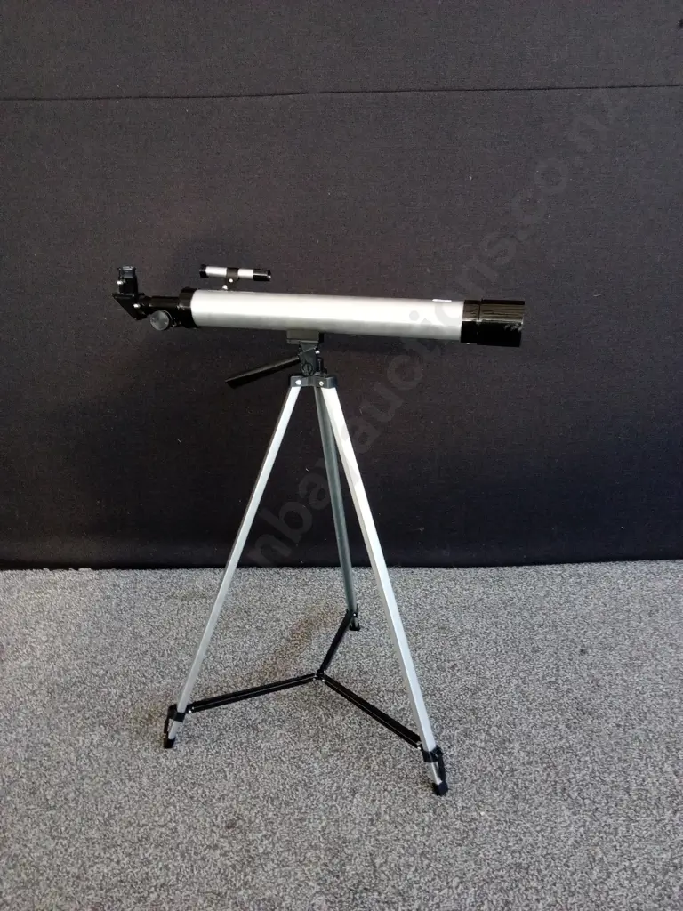 REFRACTOR TELESCOPE Image 1++