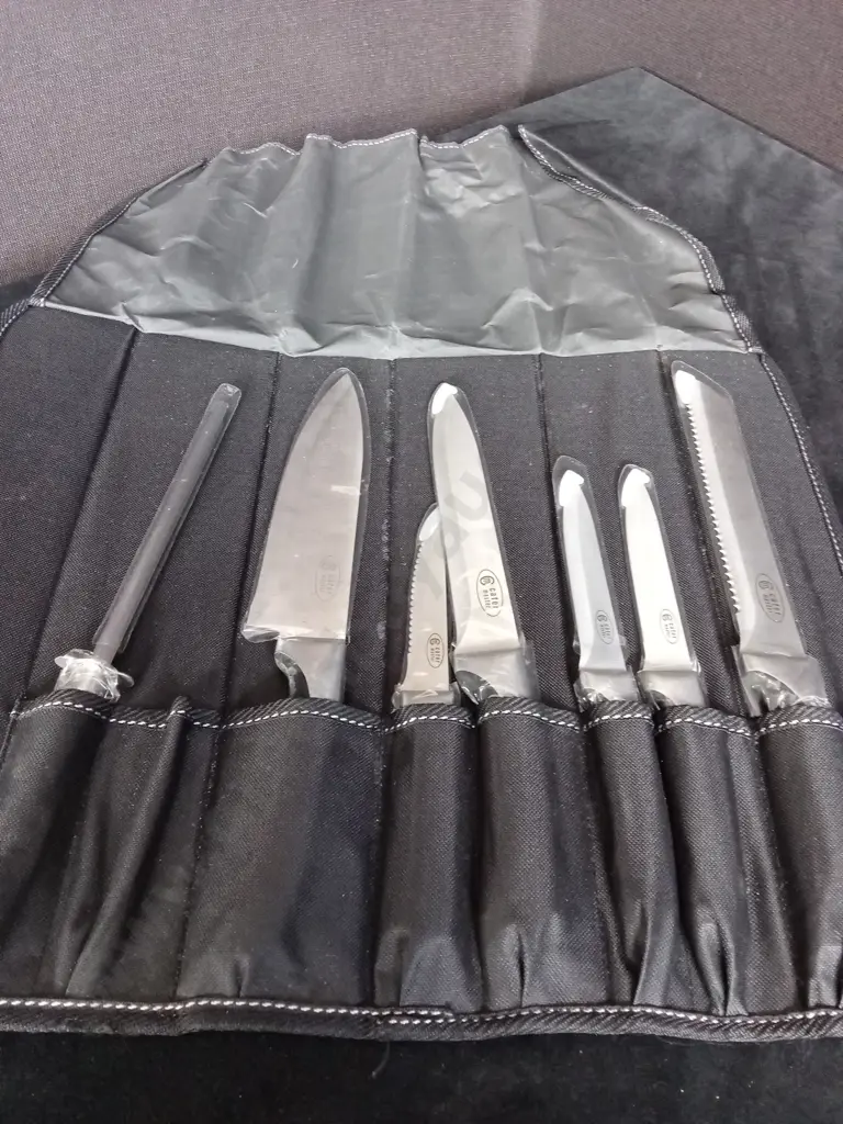 CATER MASTER KNIFE SET Image 1++