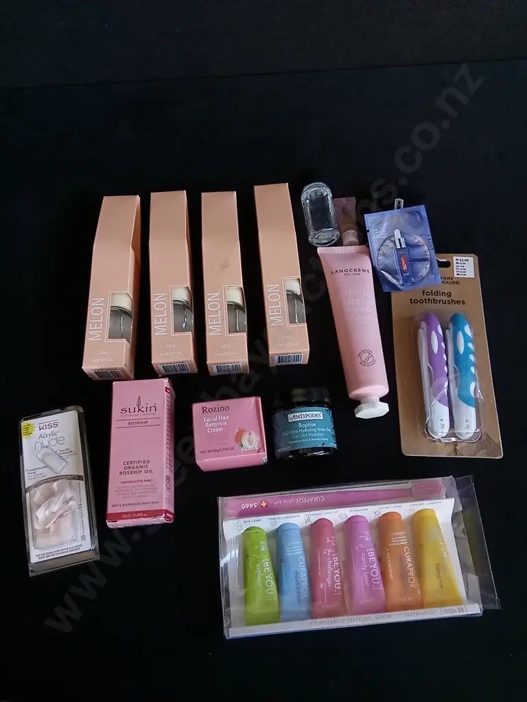 BRAND NEW BEAUTY PRODUCTS Image 1++