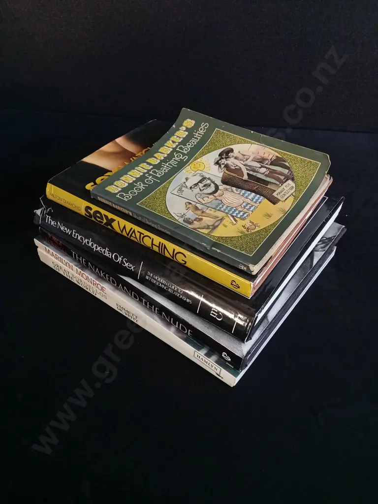 6 BOOKS MIX Image 1++