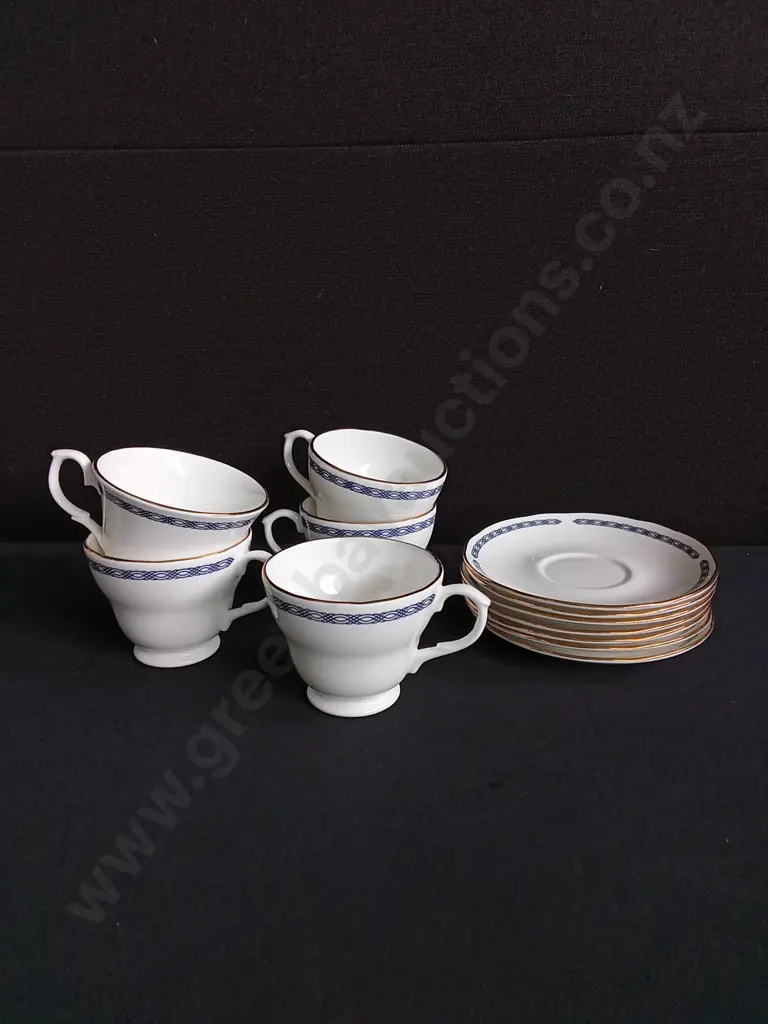 12 PIECES KIRKHOLME COLLECTABLES ENGLISH BONE CHINA TEA CUP AND SAUCER SETS, 5 SETS AND 2 SPARE PLATES Image 1++