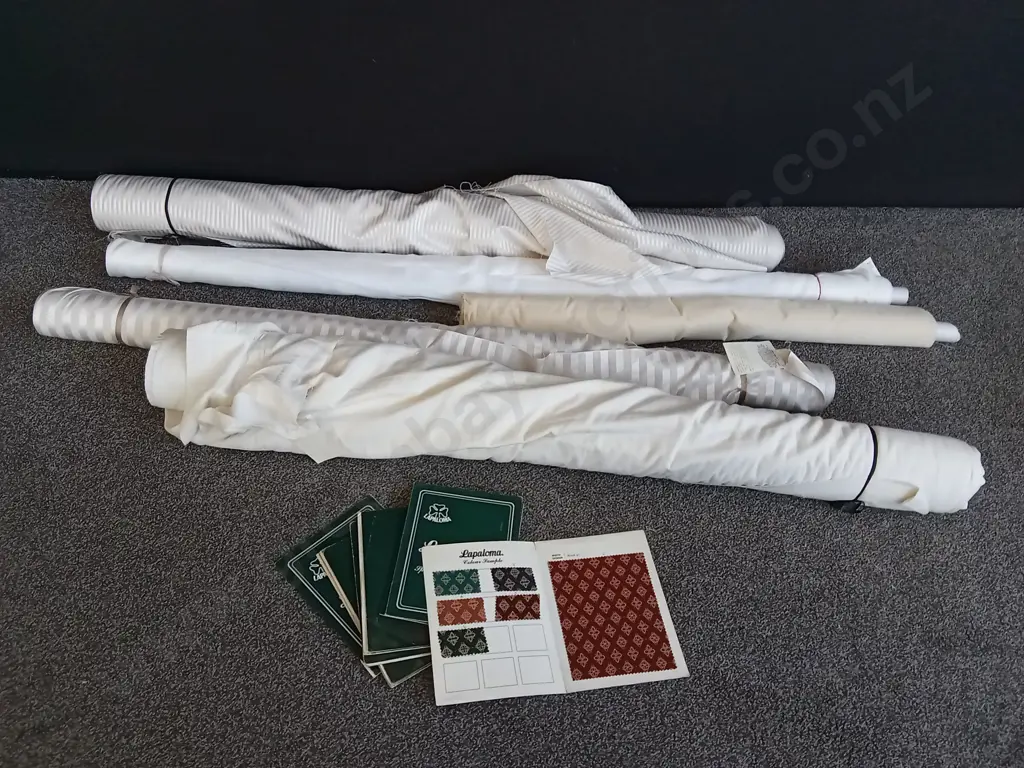 5 ROLLS OF ASSORTED FABRIC AND 11 SAMPLE BOOKLETS Image 1++