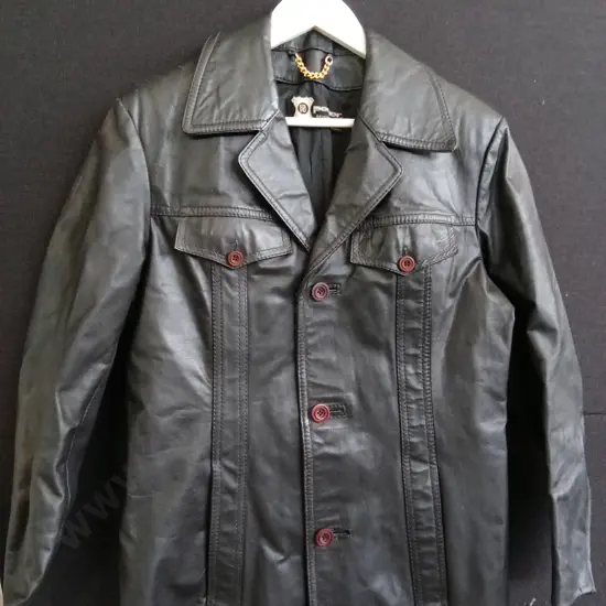 VINTAGE GENUINE LEATHER JACKET
