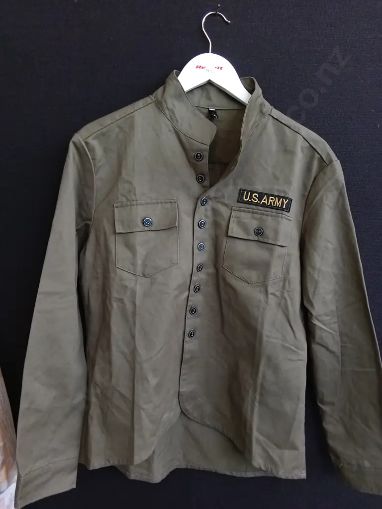 2 MILITARY SHIRTS SIZES XXL AND OS Image 1++