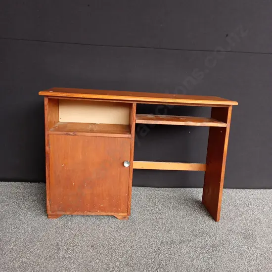 WOODEN DESK WITH ONE DOOR L1.06M D35CM H75CM