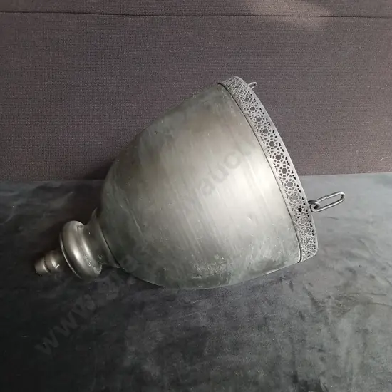 TAKASHO HANGING PLANTER