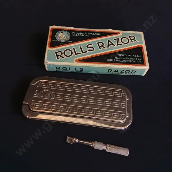 VINTAGE ROLLS RAZOR SHAVING KIT IN ORIGINAL BOX