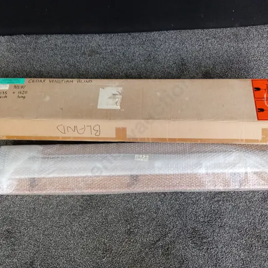 CEDAR VENETIAN BLINDS 1135 WIDE 1620 LONG BLINDS